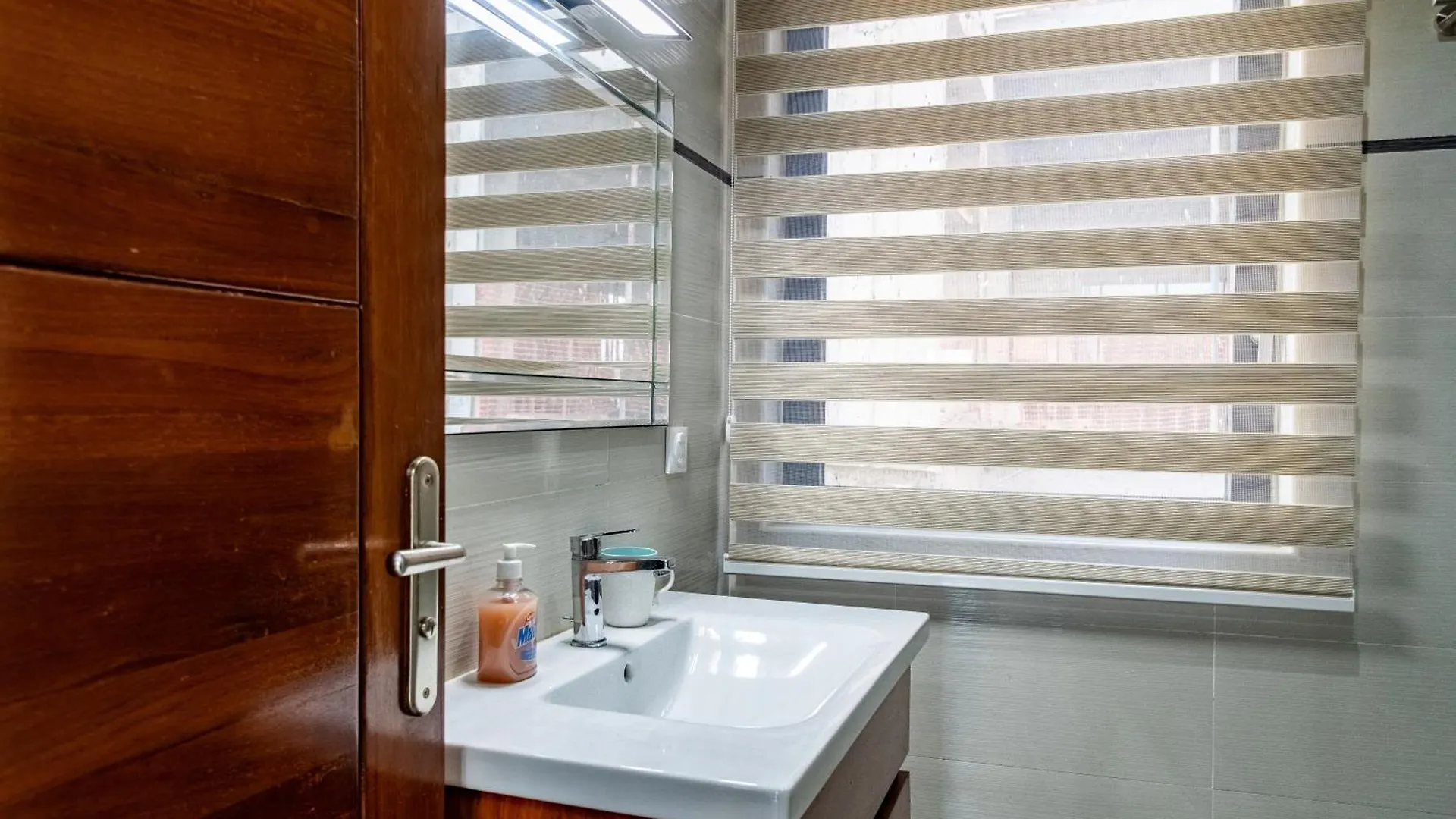 Confort Et Elegance A Dakar