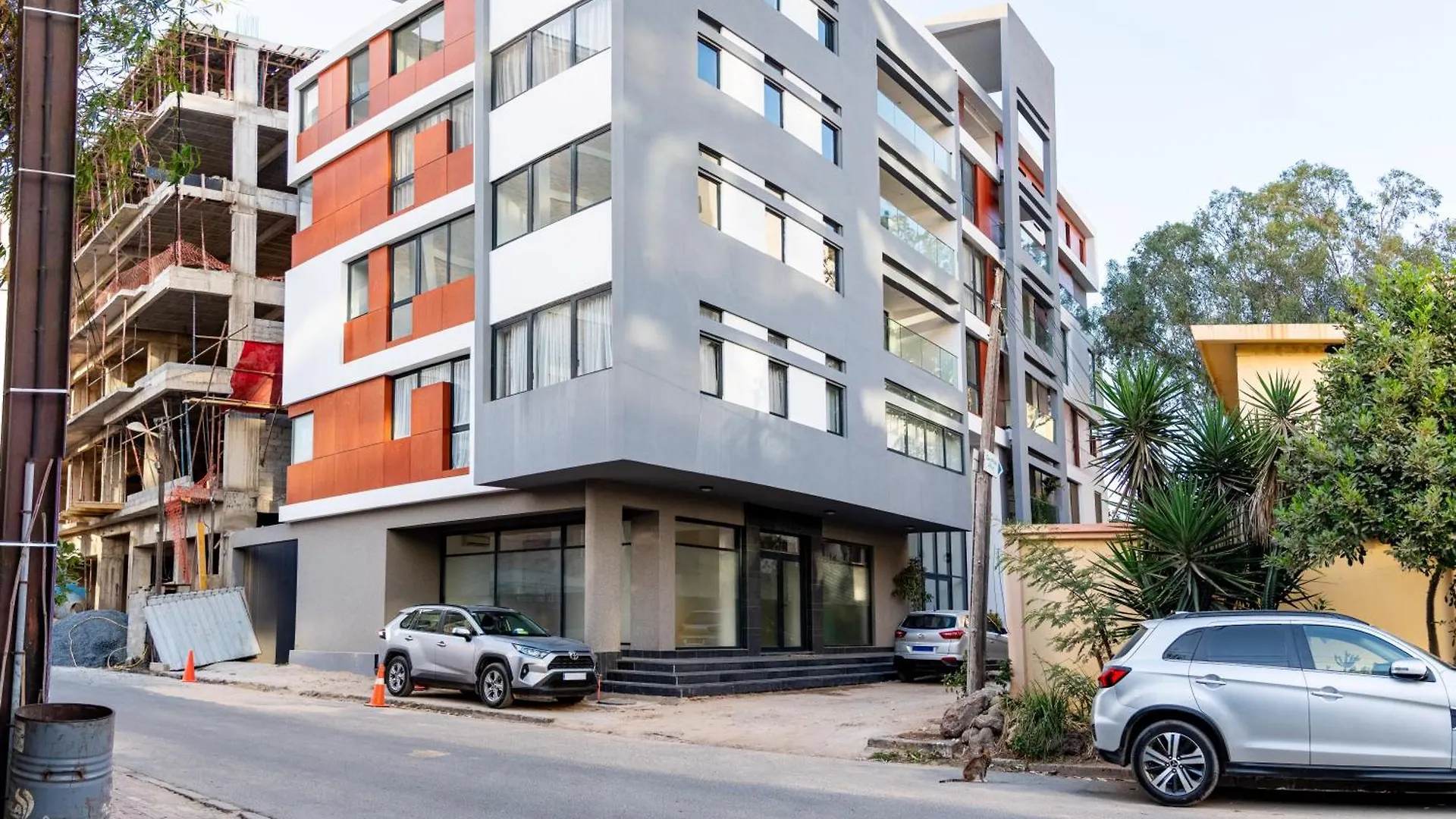 Confort Et Elegance A Dakar