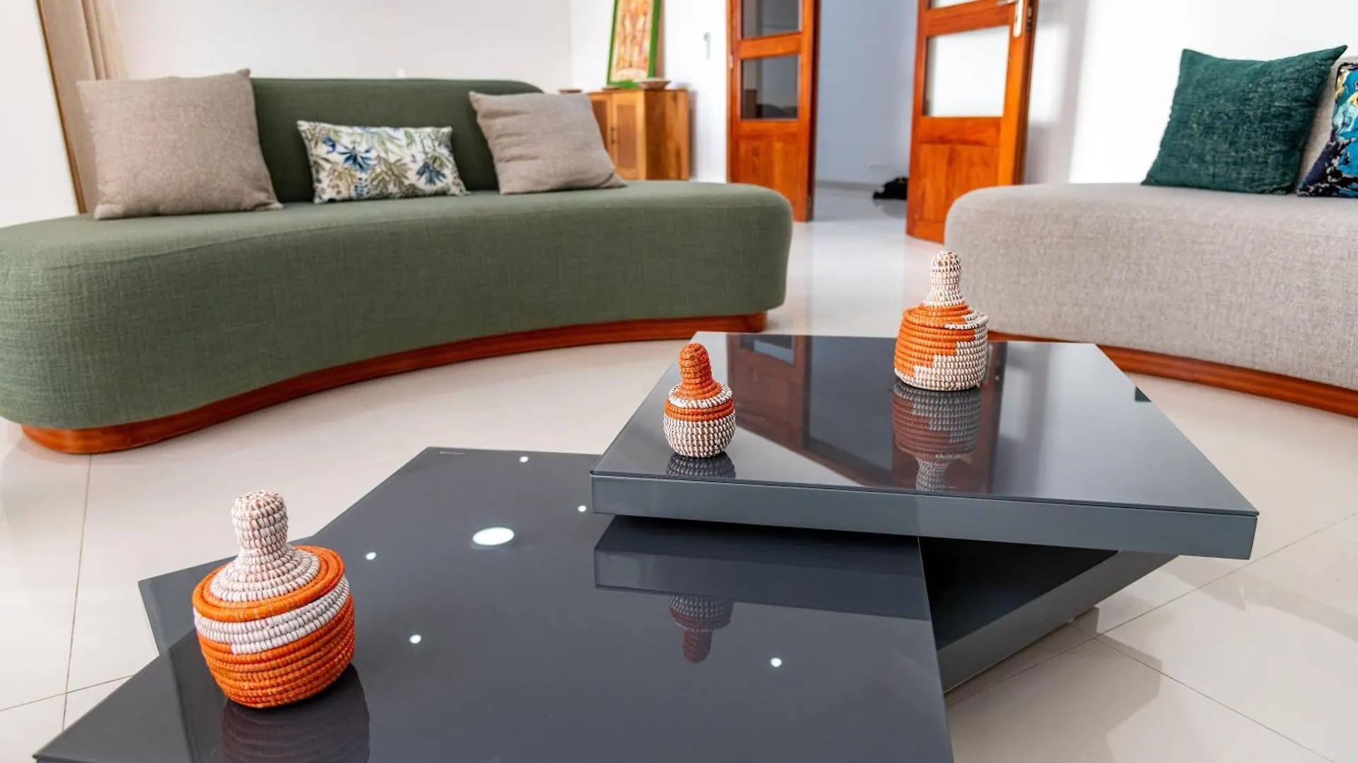 Confort Et Elegance A Dakar Apartment