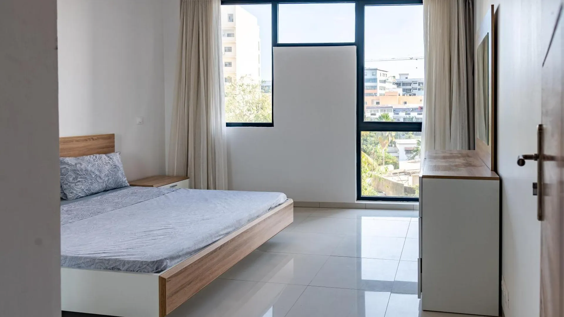 Confort Et Elegance A Dakar Senegal