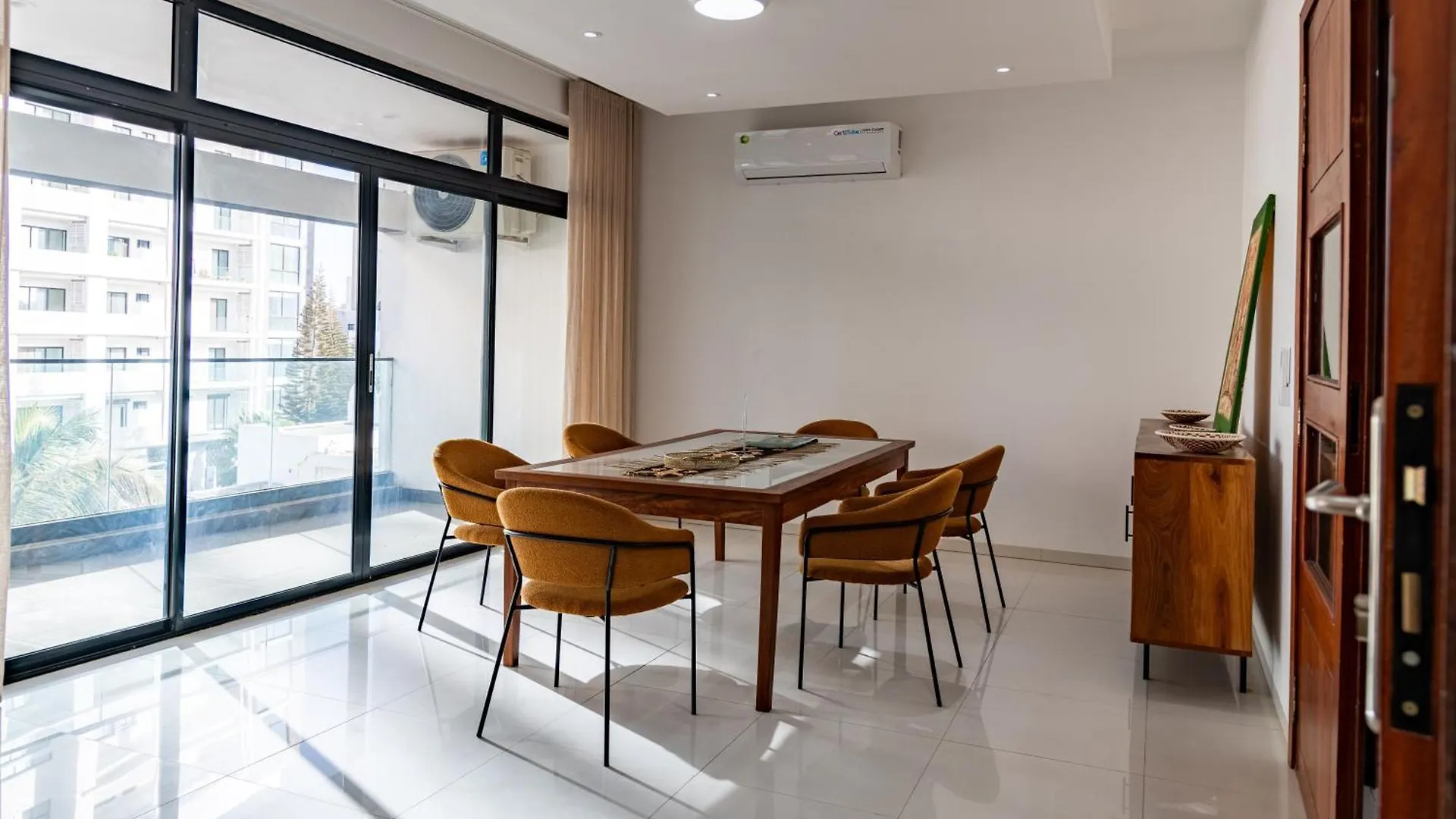 Confort Et Elegance A Dakar Senegal
