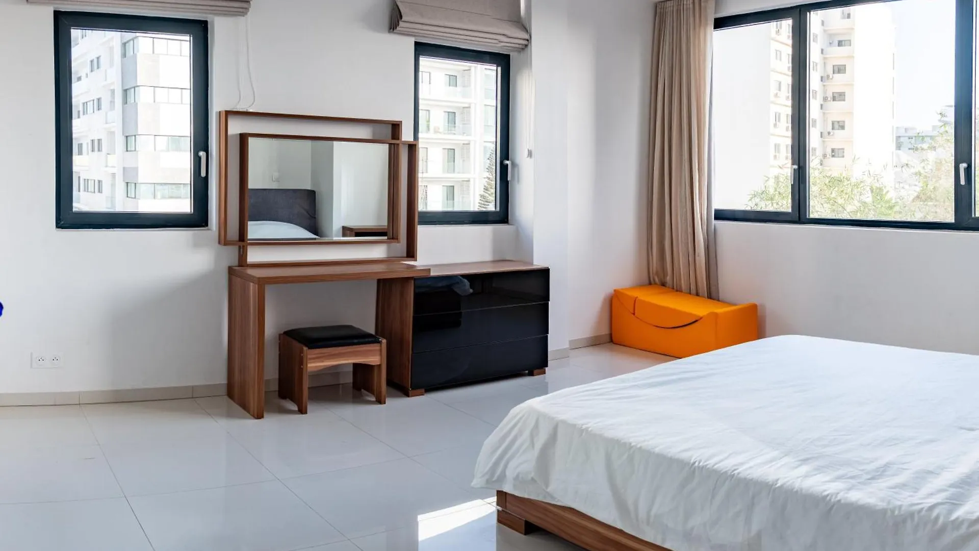 Confort Et Elegance A Dakar Apartment